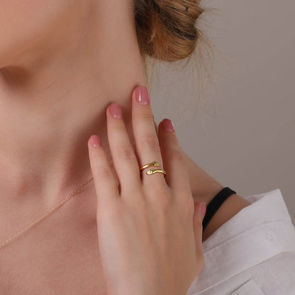 The Lovey Hug Ring